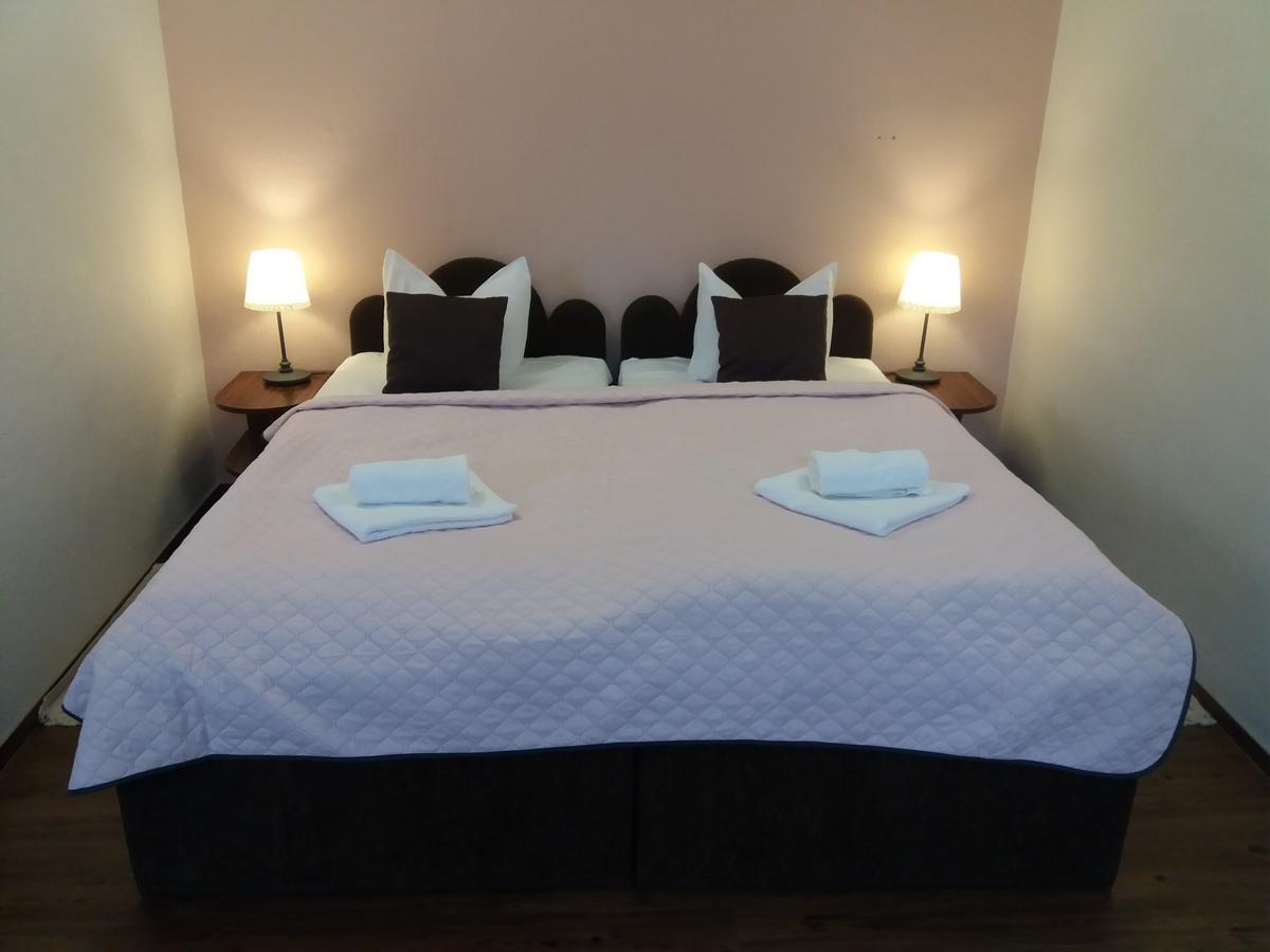 Hotel Dzban Jindrichov 외부 사진