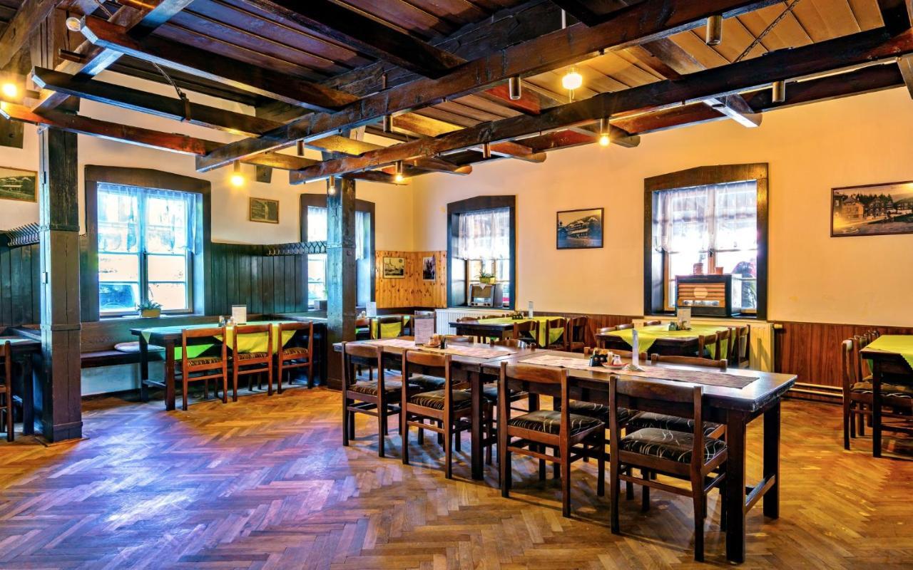 Hotel Dzban Jindrichov 외부 사진