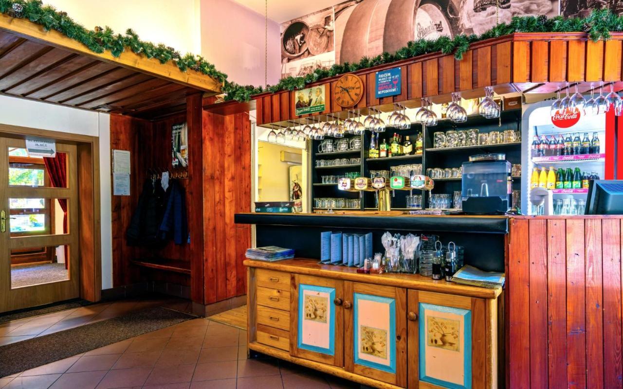 Hotel Dzban Jindrichov 외부 사진